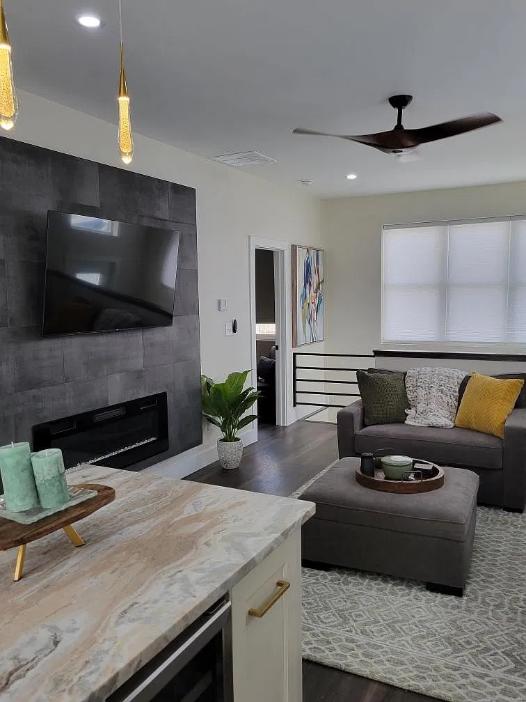 1 bed, 783 sqft, $1,500 — Photo 2