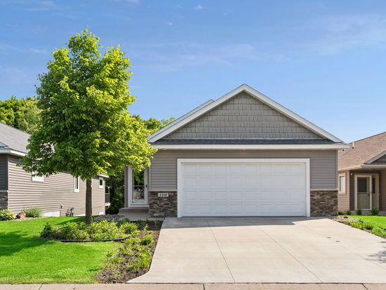 2314 Rangeview Ln, River Falls, WI 54022