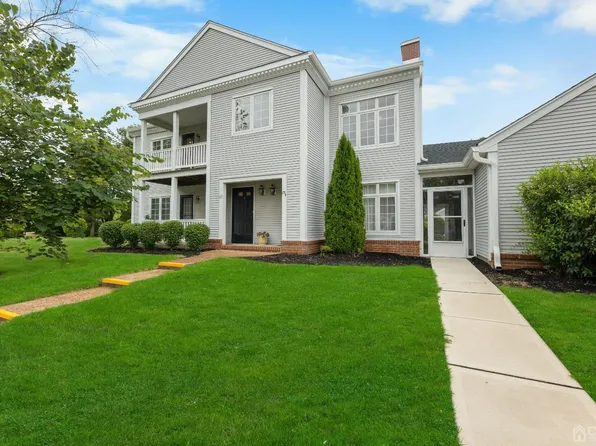 85 Winthrop Rd #I, Monroe Township, NJ 08831