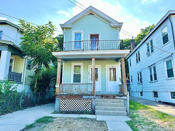 2nd image of 1667 1st Ave