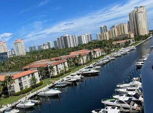 3029 NE 188th St APT 702, Miami, FL 33180