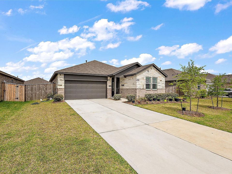 3414 Eden Valley Ln