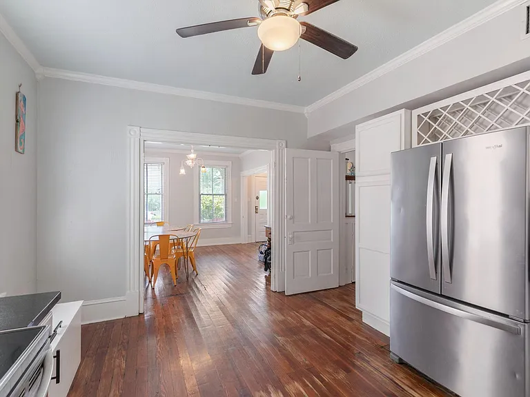 2520 Avenue P 1/2 — Photo 19