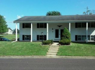 401 S Juliana St, Mackinaw, IL 61755