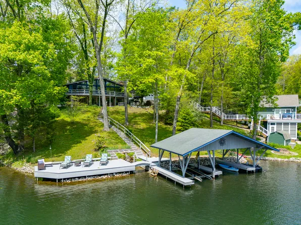 7753 Ivy Dr, Nineveh, IN 46164