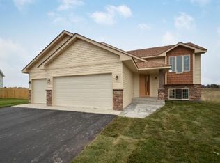 1904 Independence St S, Cambridge, MN 55008