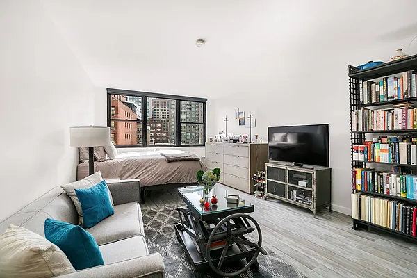 Sold by Compass | media 16