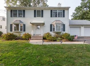 102 Pawnee Rd, Cranford, NJ 07016