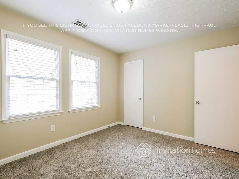 2711 Spring Ridge Cir — Photo 16