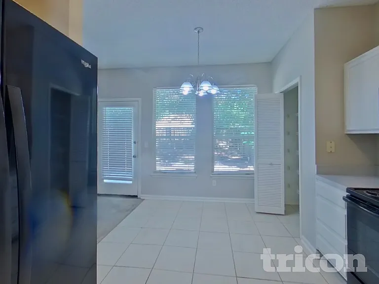 3840 Tallcott Dr — Photo 6