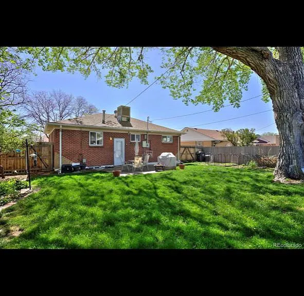 7151 Warren Dr — Photo 6