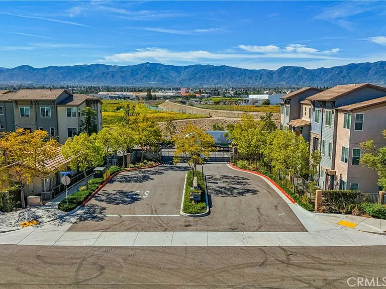 609 Savi Dr #101 — Photo 12