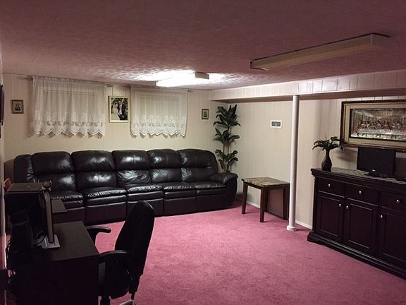 4th image of 9414 N Noel Ave
