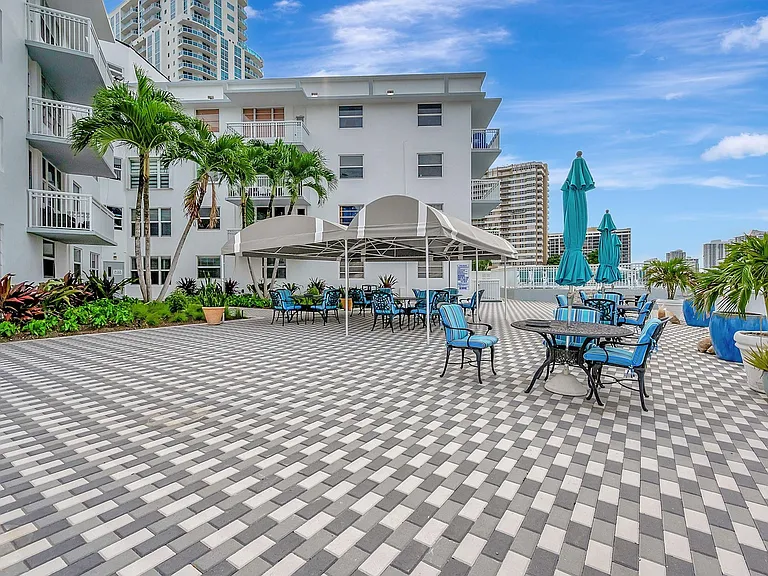 1913 S Ocean Dr #207 — Photo 6