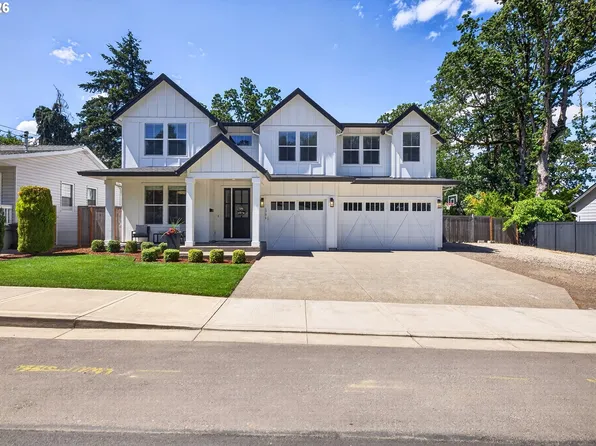 1751 Buse St, West Linn, OR 97068