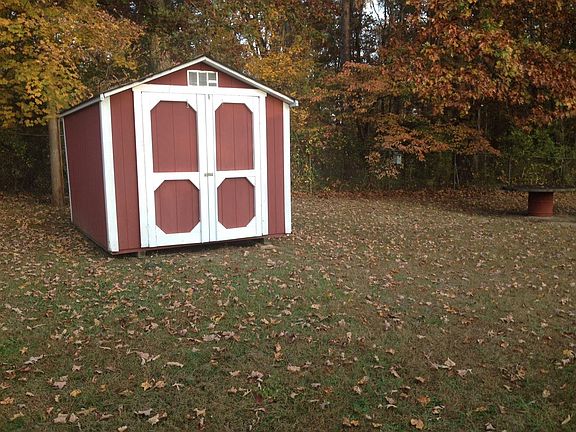 See the round picnic table on far right