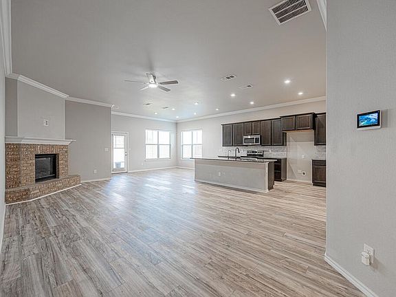 5th image of 6803 Baron Dr