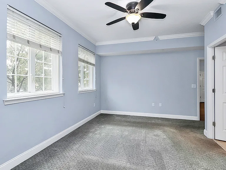 300 W 5th St #315 — Photo 22