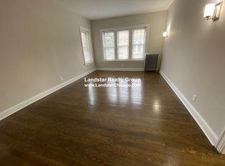 732 Reba Pl #C1, Evanston, IL 60202