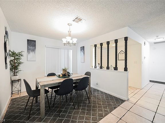 4th image of 3609 Storrie Ct