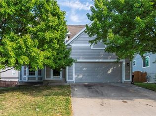 15607 Conser St, Overland Park, KS 66223