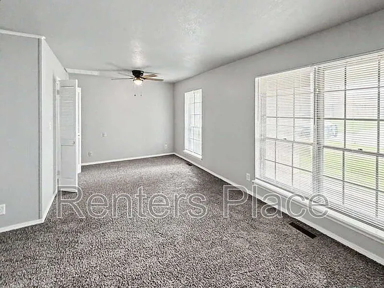 5210 S 74th East Ave — Photo 13