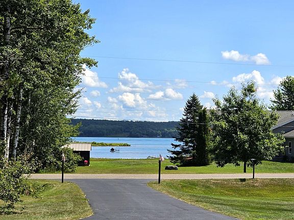 3rd image of 5760 S Scenic Dr