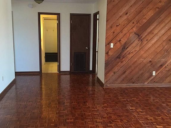 3rd image of 1212 Maldonado Dr