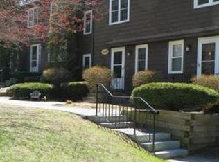 104 Cardinal Ln, Tyngsboro, MA 01879