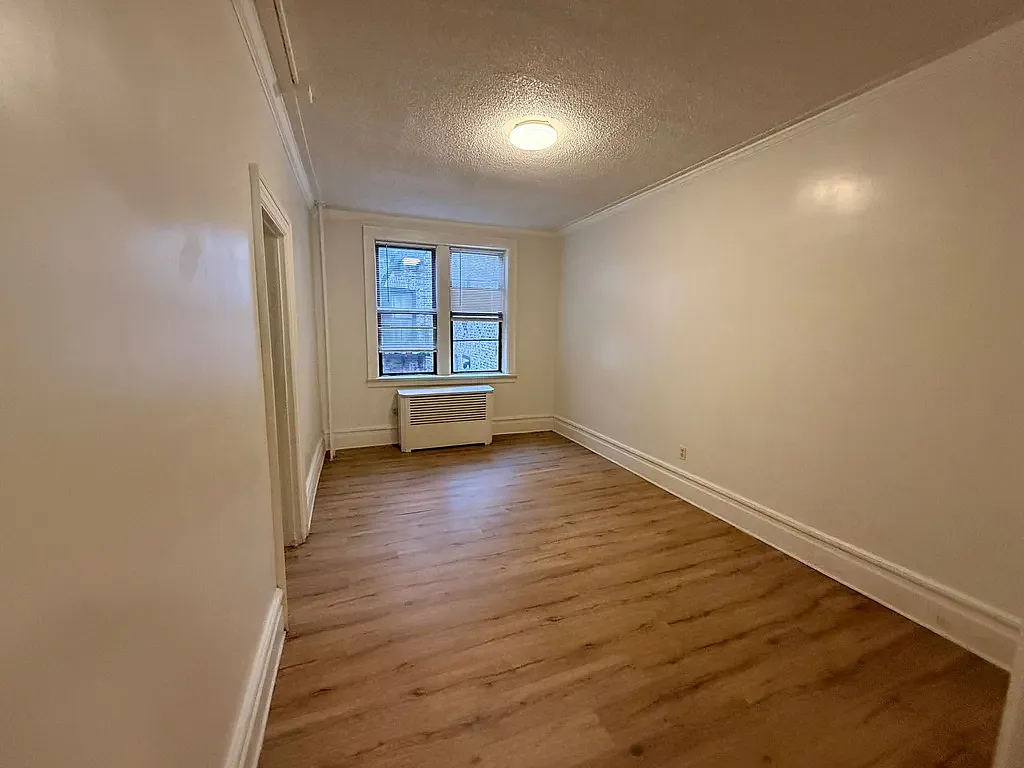 1 bed, 625 sqft, $2,000 — Photo 3