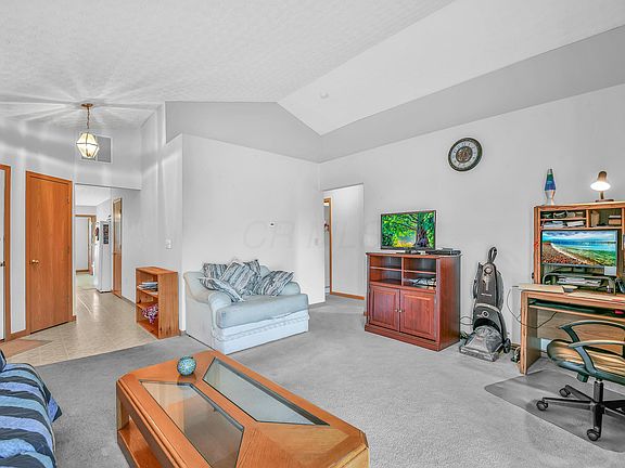 5th image of 6098 Chidley St