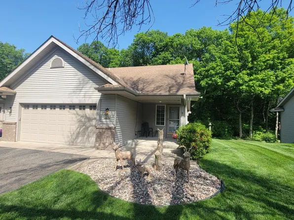 1374 Field Creek Cir, Victoria, MN 55386