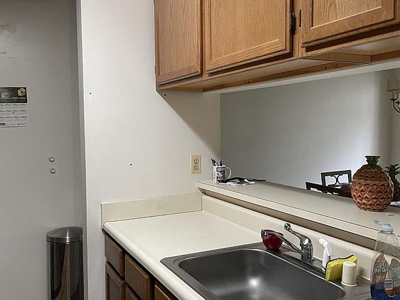 3rd image of 204 Juneberry Way Unit 2B