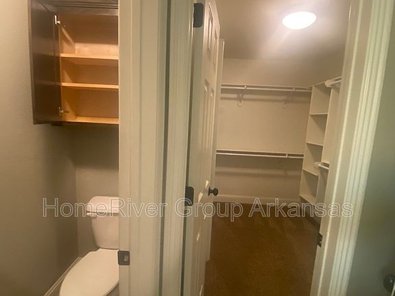 4th image of 3113 Stoneway Ave