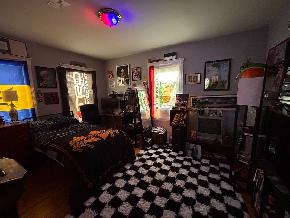 9 Greylock Rd #1