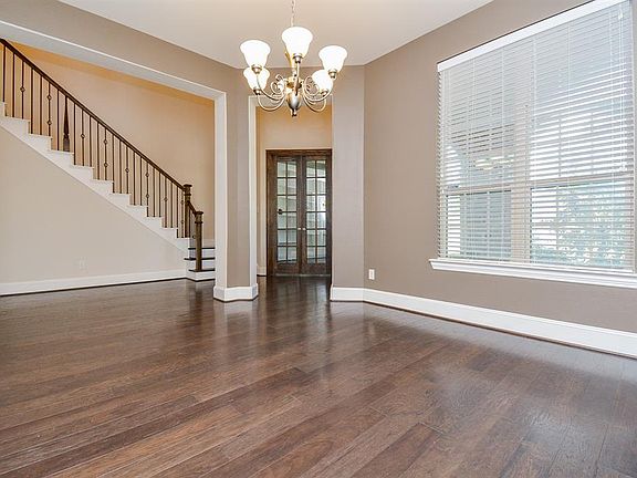 3rd image of 2803 Auburn Glade Ct