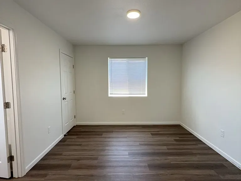 634 Colinwood Ct — Photo 10