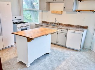 451 W Schaaf Rd, Cleveland, OH 44109