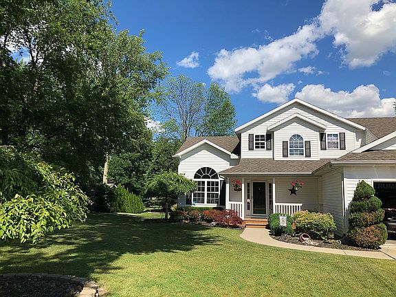 3rd image of 7740 Hillbridge Dr