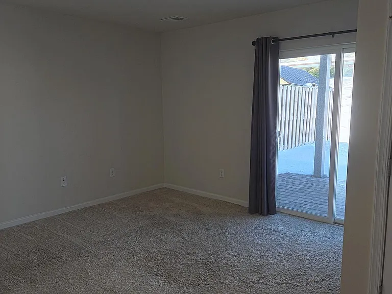 193 Drexel Ct — Photo 4