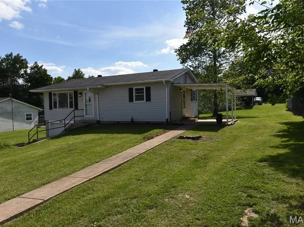 3838 Wesley Ln, Catawissa, MO 63015