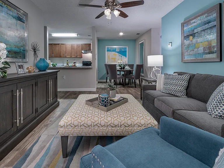 The Woodlands Apartments — Photo 10
