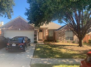 5784 Rockport Ln, Haltom City, TX 76137