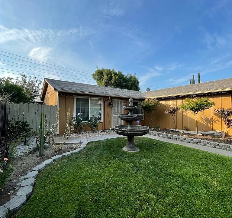 1st image of 4832 Kingbird Way