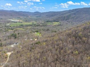 422 Crooked Branch Rd, Huntsville, TN 37756