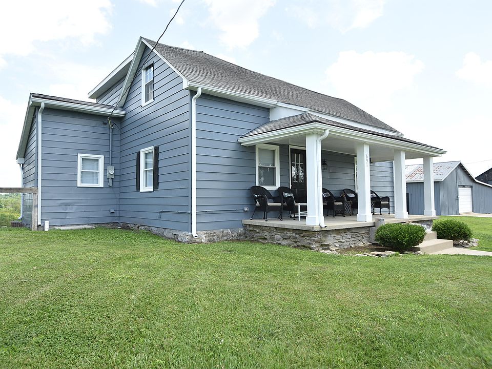 1st image of 691 Fairview Rd