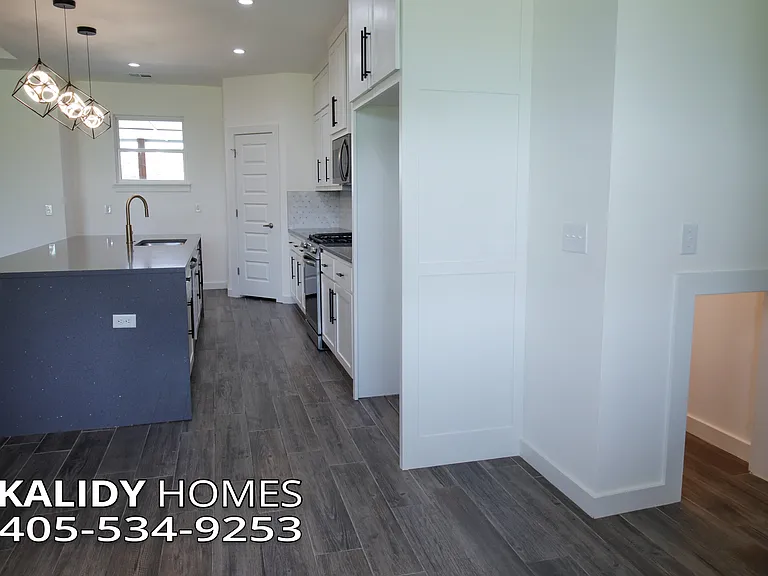 17610 Salma Rd — Photo 12