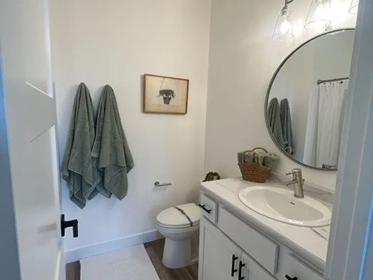 237 Fairgrounds Rd — Photo 13