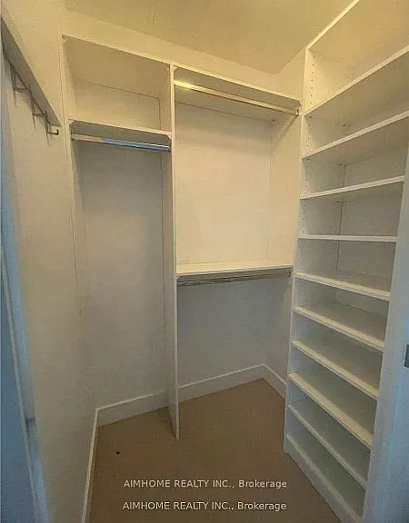 28 Linden St #1305 — Photo 16