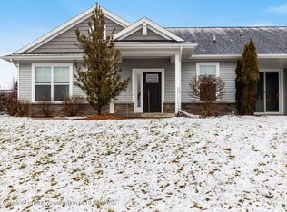 3410 Hamlet Cir, East Lansing, MI 48823